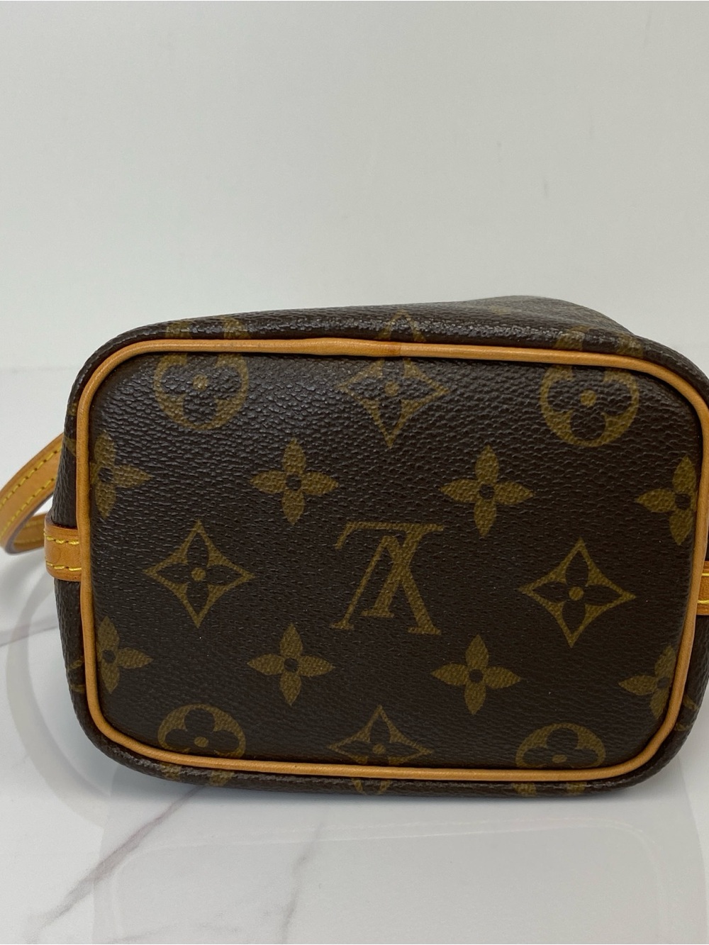 Louis Vuitton Nano Noe - Picture 5 of 6